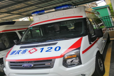 肇慶市中醫院救護車